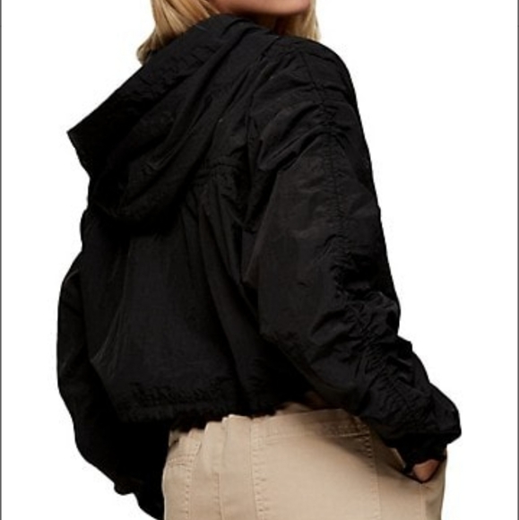 Cropped Nylon Jacket - Picture 2 of 5